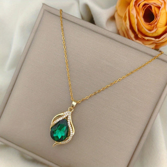 Collier en cristal vert doré